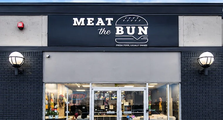 Meat The Bun West Edmonton – Gourmet Smash Burger Restaurant